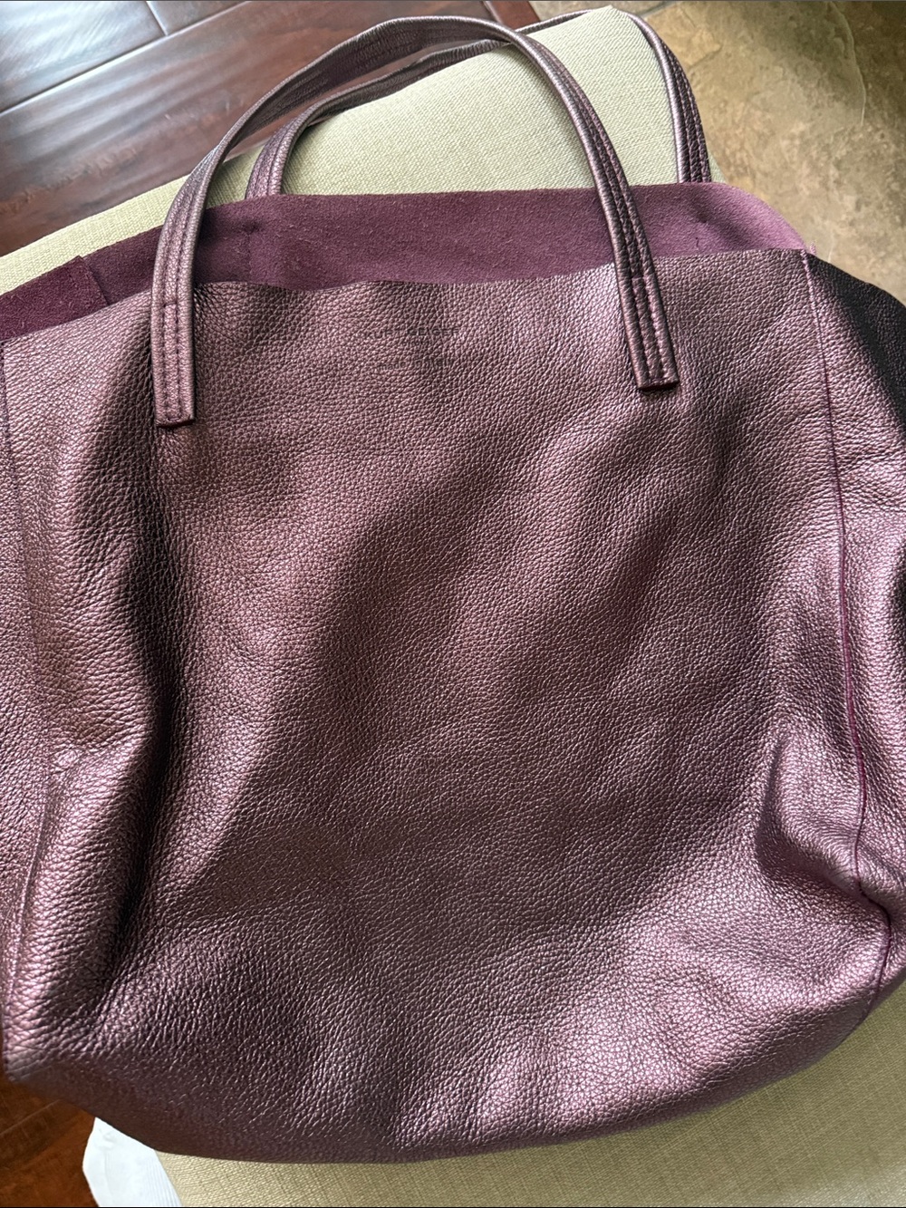 Women's Leather Tote Bag in Deep Plum